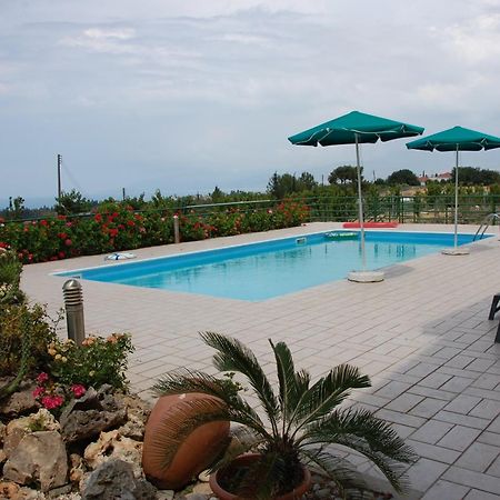 Villa Chrysanthia Polis 外观 照片